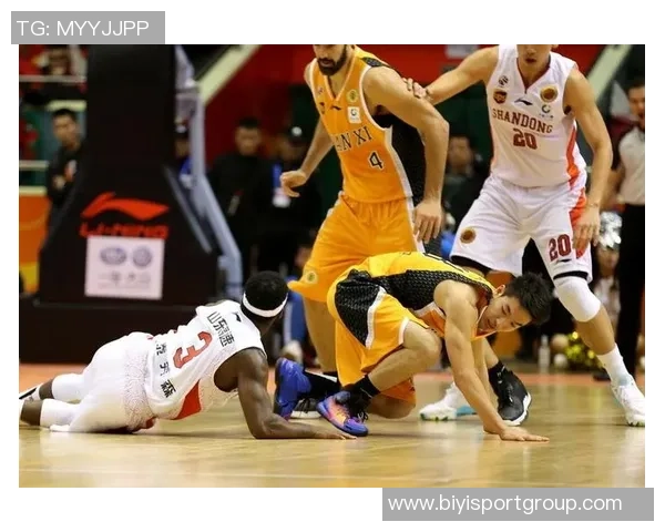 猛龙队与AJ劳森签署双向合同上赛季表现出色场均得分91